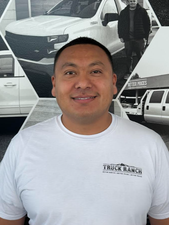 Sales Omar De La Cruz in Frederick at Truck Ranch